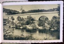 Postal da ponte sobre o Rio Dão - Santa Comba Dão e da margem com vegetação